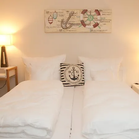 Ostseehotel Hunhoi 호텔