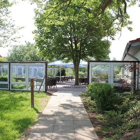 호텔 Ostseehotel Hunhoi