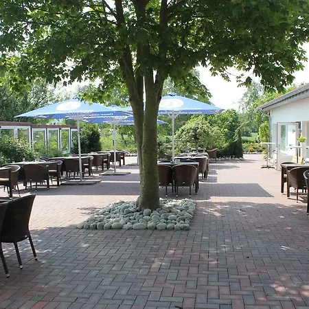 Szálloda Ostseehotel Hunhoi 3*