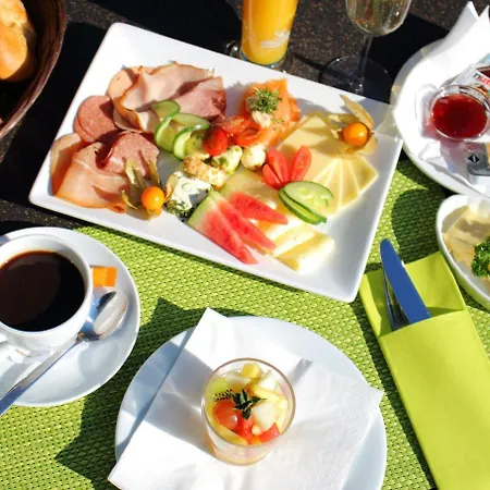 Ostseehotel Hunhoi Niesgrau